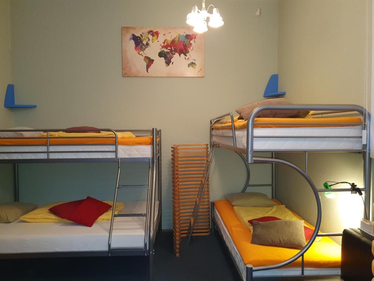 Freedom65 Hostel&Caravan Talin Exterior foto